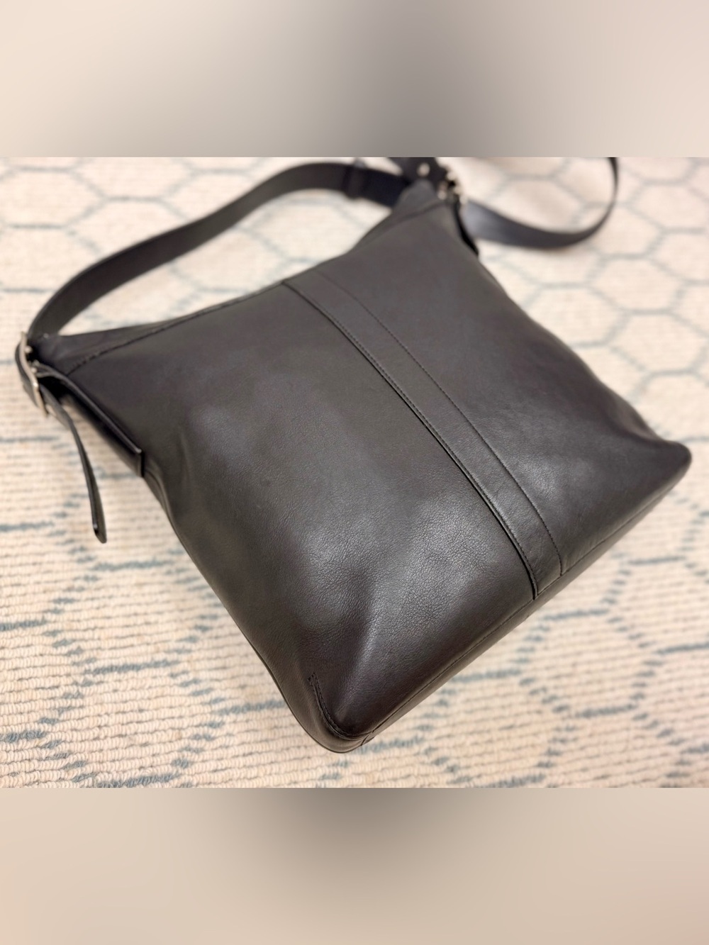 COACH Vintage Y2K Unisex Classic Black Leather Messenger Tote Crossbody Handbag - Picture 5 of 16